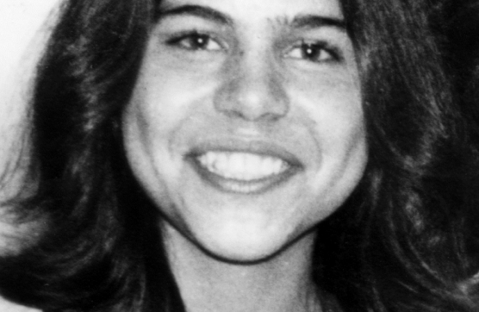 Mona Mahmudnizhad, 10 September 1965–18 June 1983